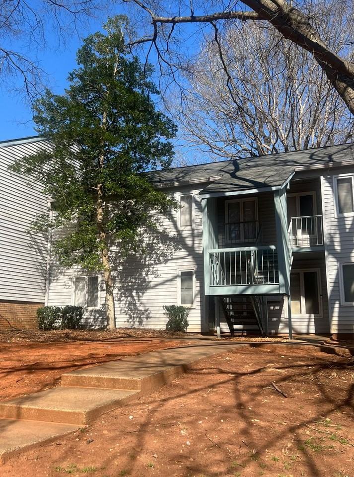 2015 Countrymens Ct #53 - Photo 2 of 13