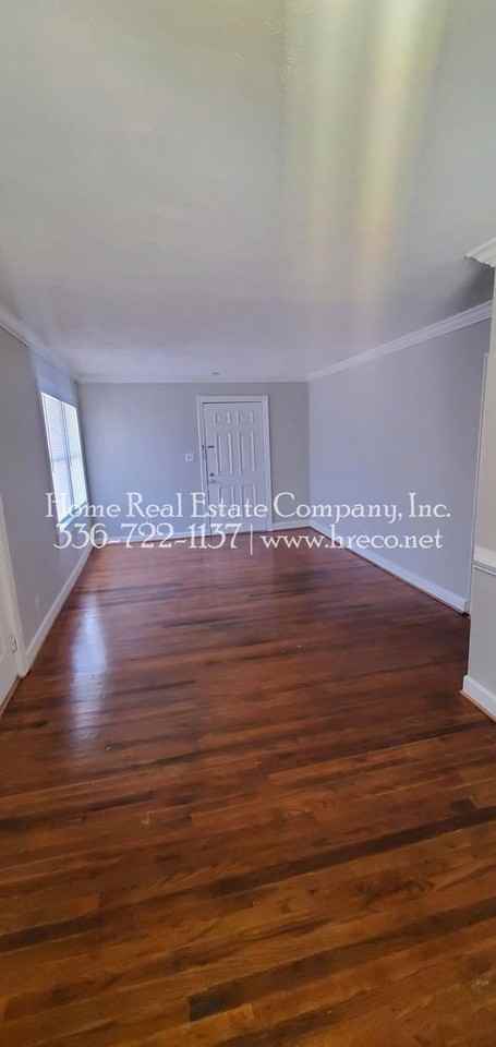 3680 Southdale Ave - Photo 3 of 14