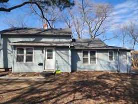 203 S Baldwin St - Photo 1 of 1