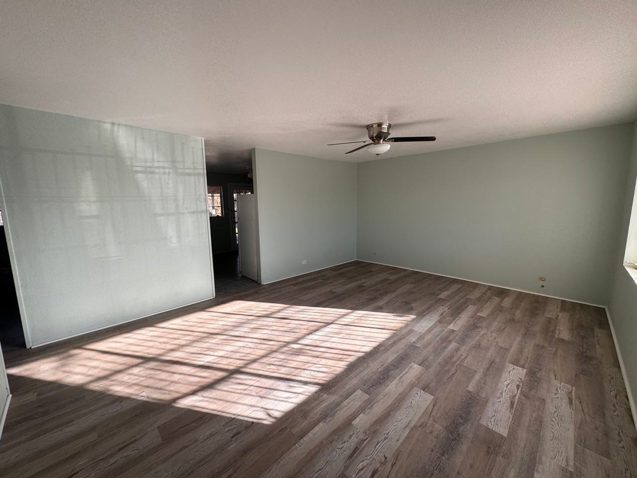 1011 South Union Avenue - Photo 5 of 8