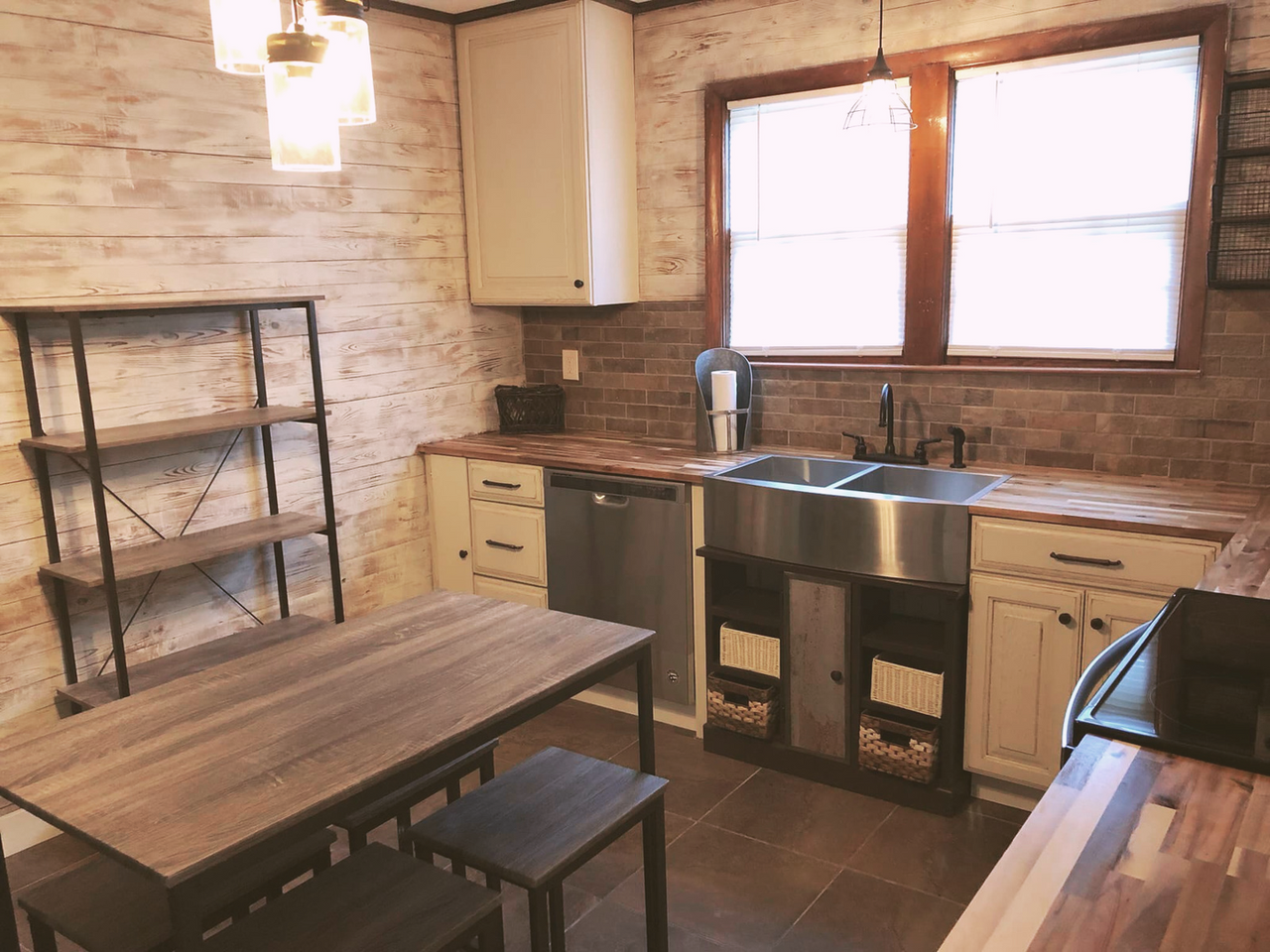 5312 Spring Place Rd Se - Photo 2 of 10