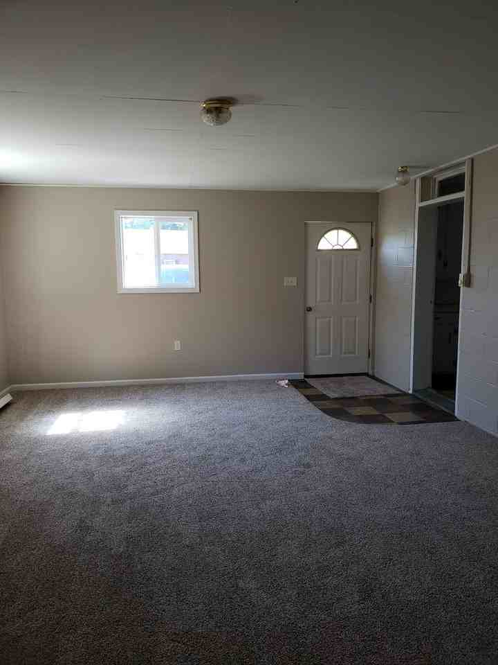 112 Quarry Rd - Photo 3 of 19