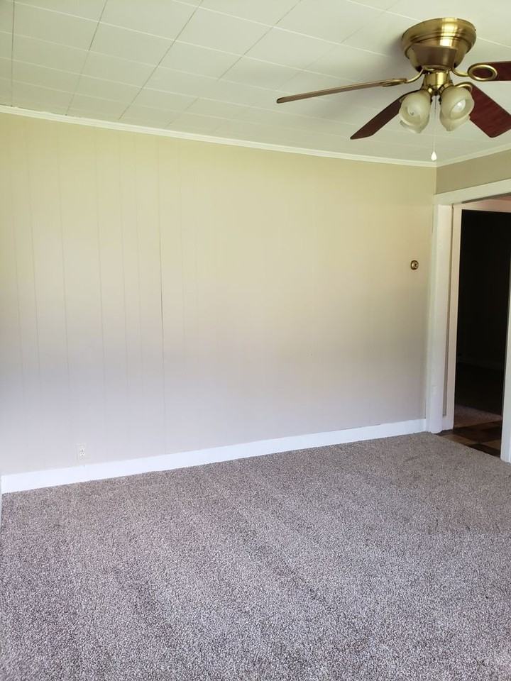 112 Quarry Rd - Photo 6 of 19