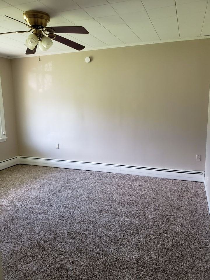 112 Quarry Rd - Photo 7 of 19