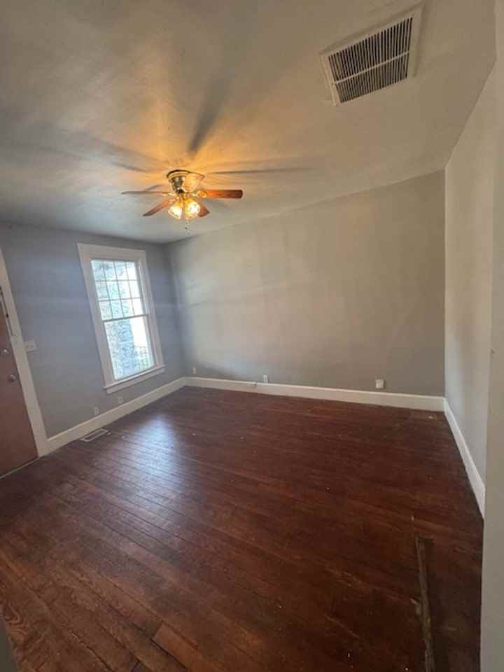 1245 E Illinois St - Photo 2 of 7