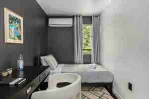 featured image of 10777 10777 Ashton 202 - Single #6