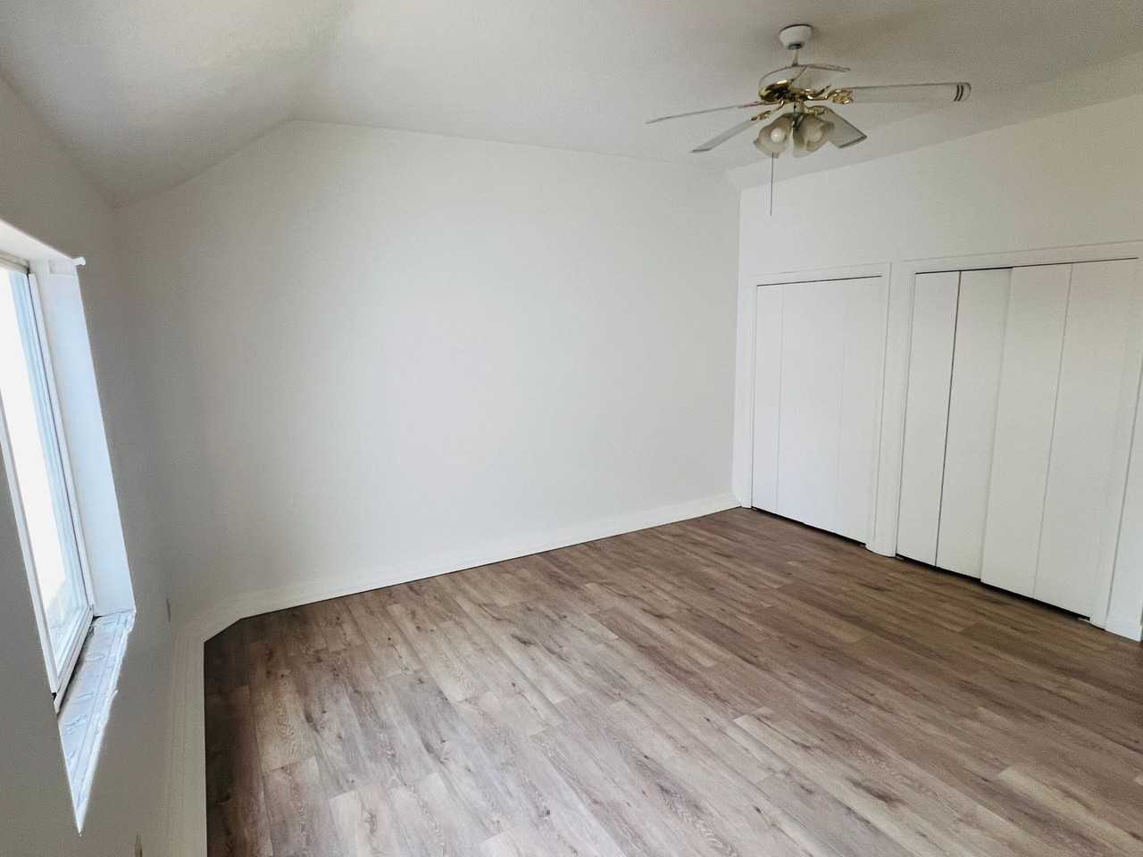 1590 N 1200 W - Photo 2 of 8