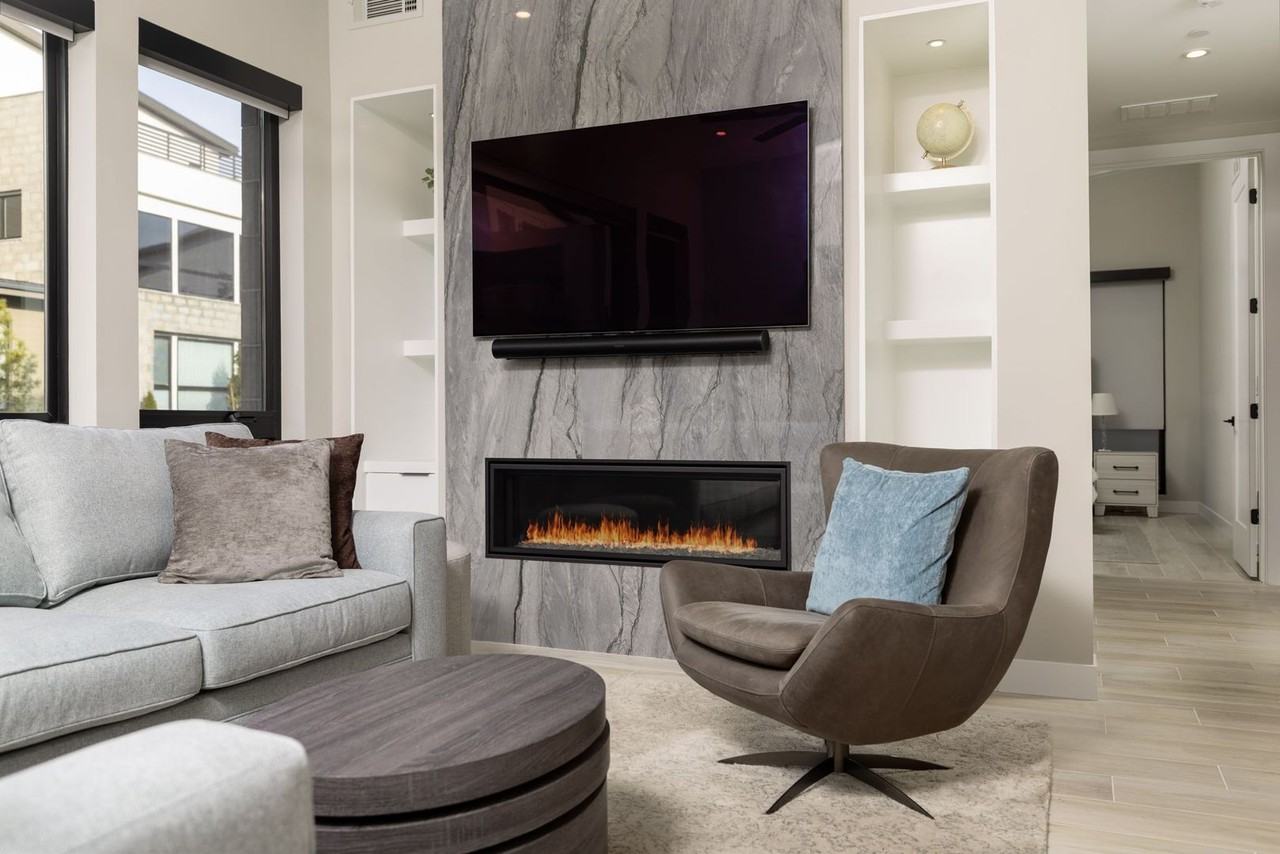 67 Caballada St - Photo 5 of 22