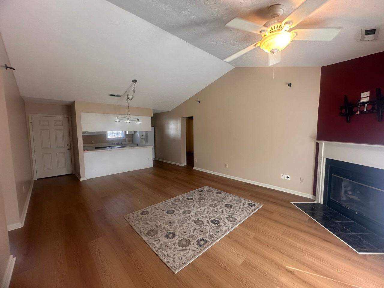 804 Deer Haven Ct - Photo 6 of 25