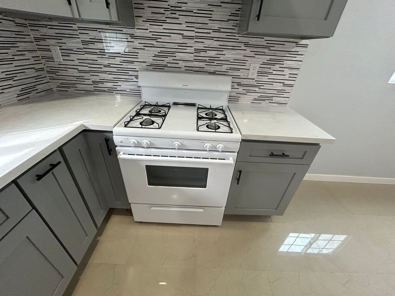 11166 Woodbury Rd - Photo 2 of 12