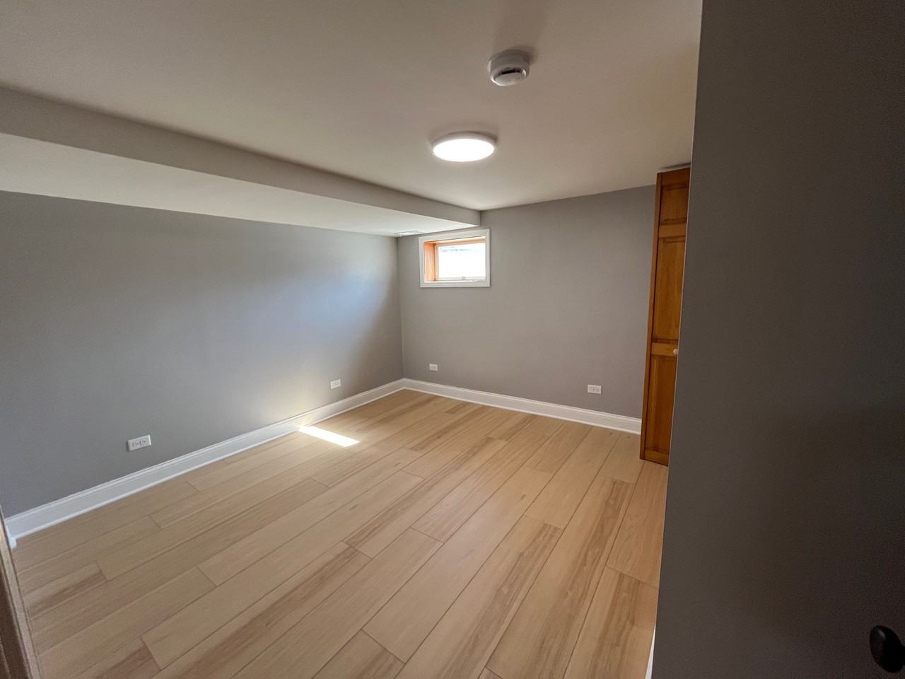 6427 Elm Street #G - Photo 5 of 10