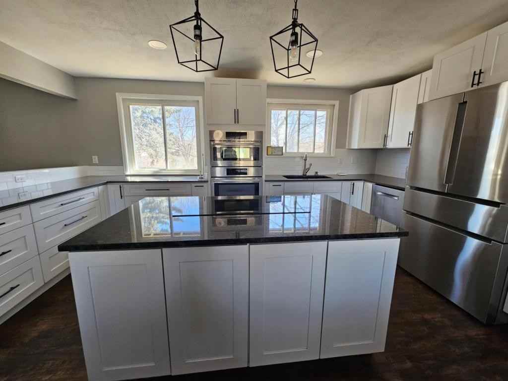 3508 Chestnut Ave - Photo 3 of 8