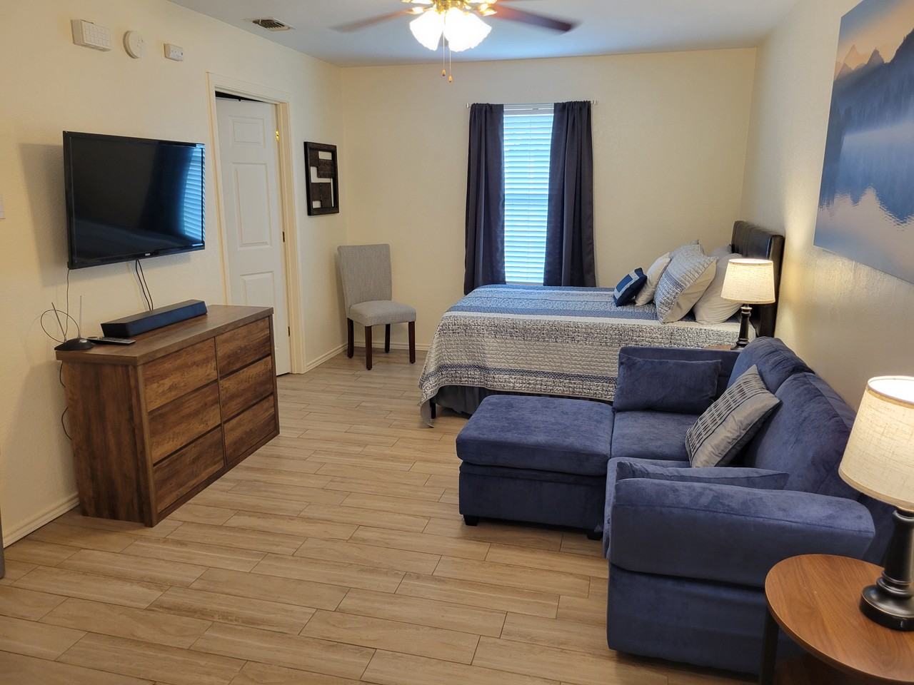 6817 Maple St #B - Photo 3 of 9