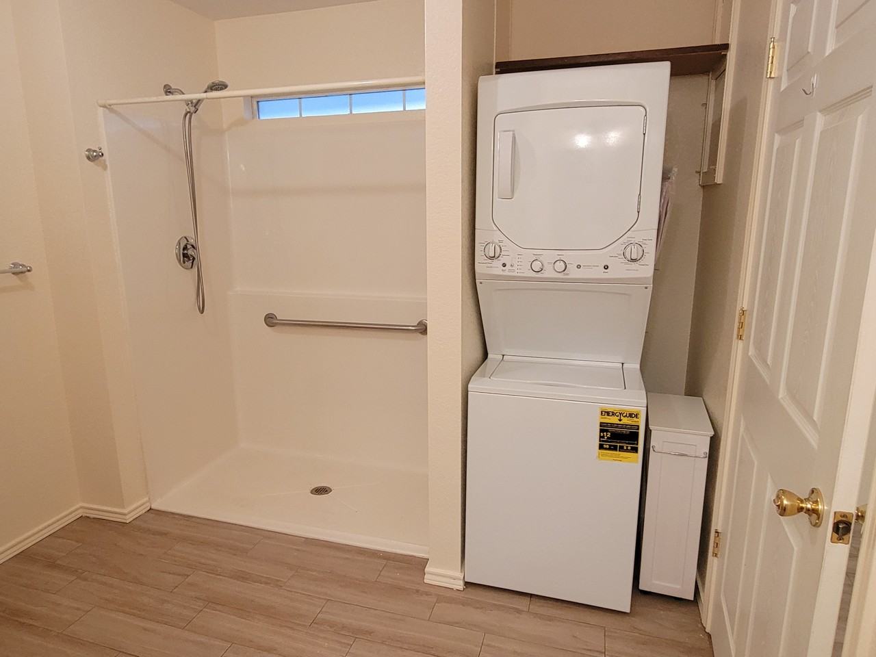 6817 Maple St #B - Photo 7 of 9