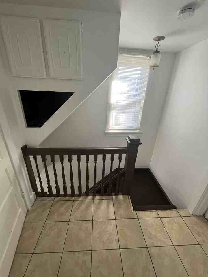 1604 Wolfe Ave - Photo 3 of 32