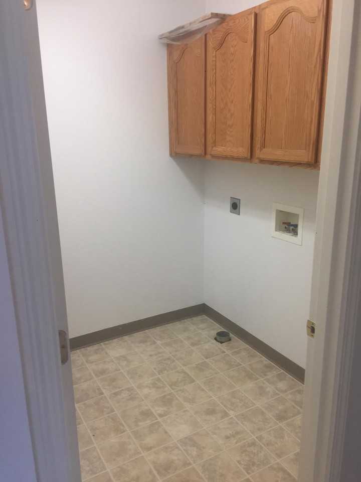 1292 Clearsprings Dr - Photo 7 of 18