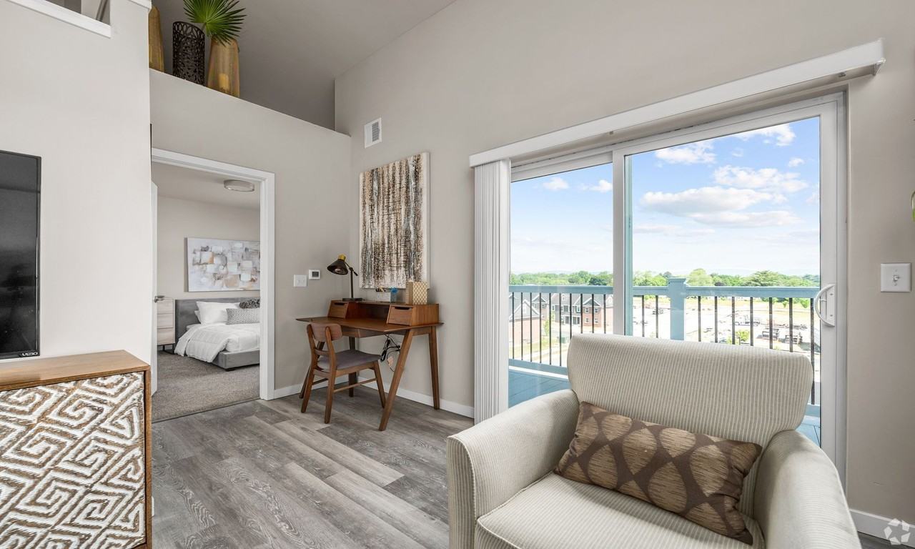 Northside Village Apartments - Photo 4 of 13