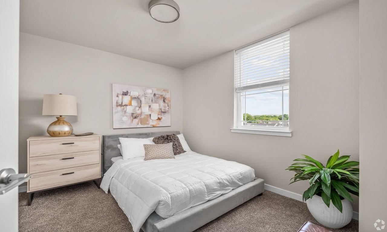 Northside Village Apartments - Photo 6 of 13