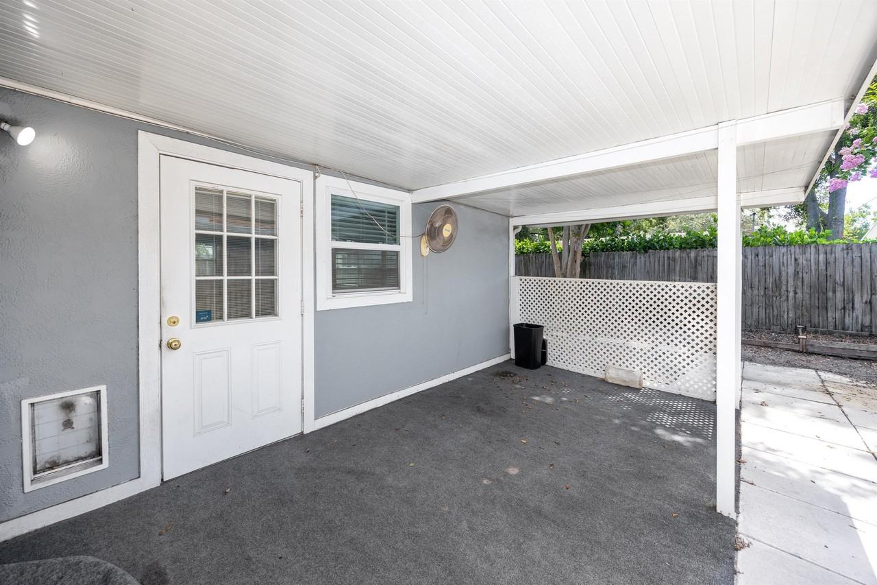 4514 South Shamrock Road - Photo 6 of 43