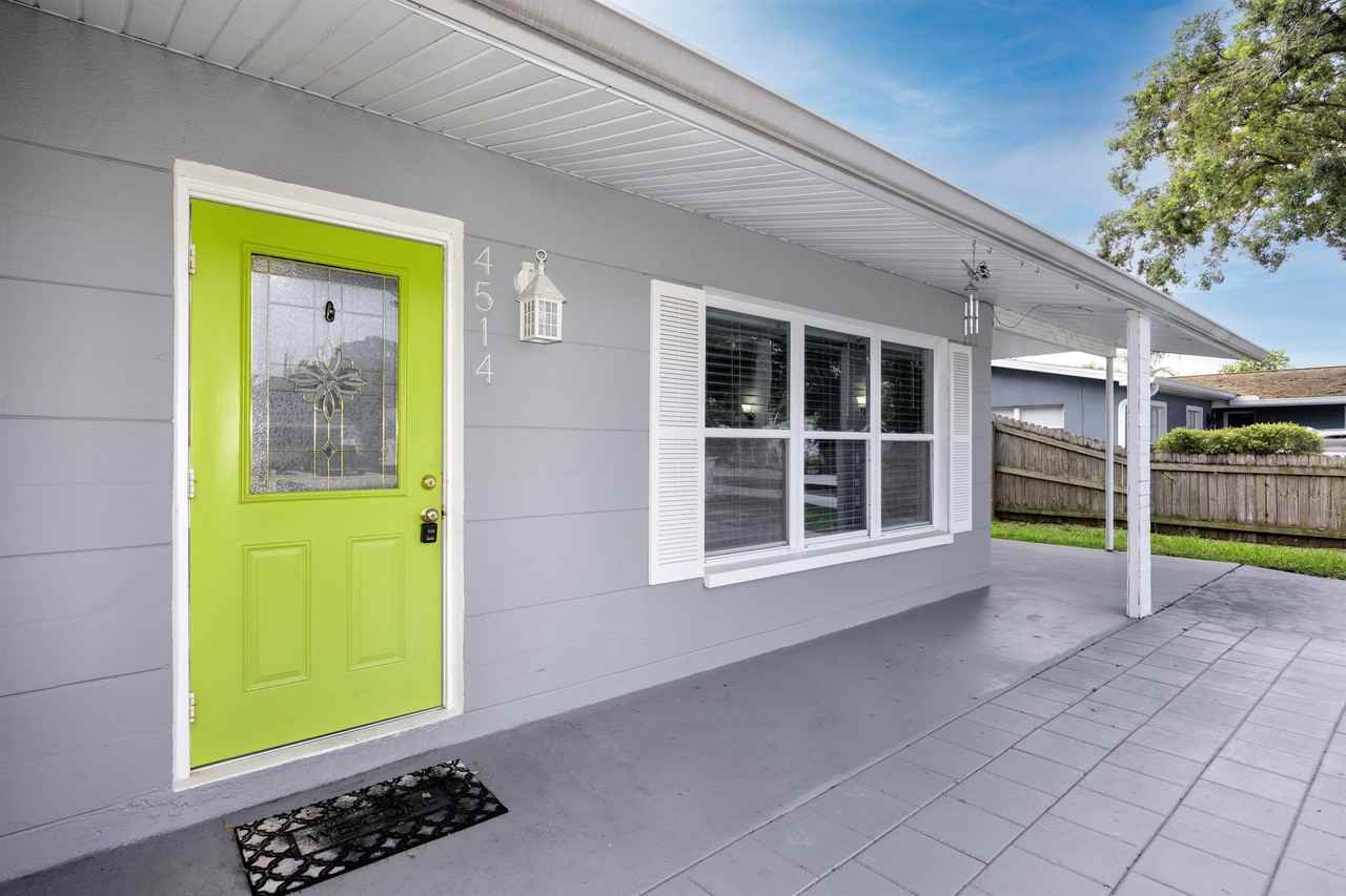 4514 S Shamrock Rd - Photo 4 of 43