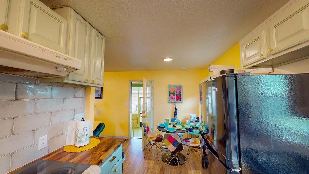 8375 Lawton St - Photo 6 of 24