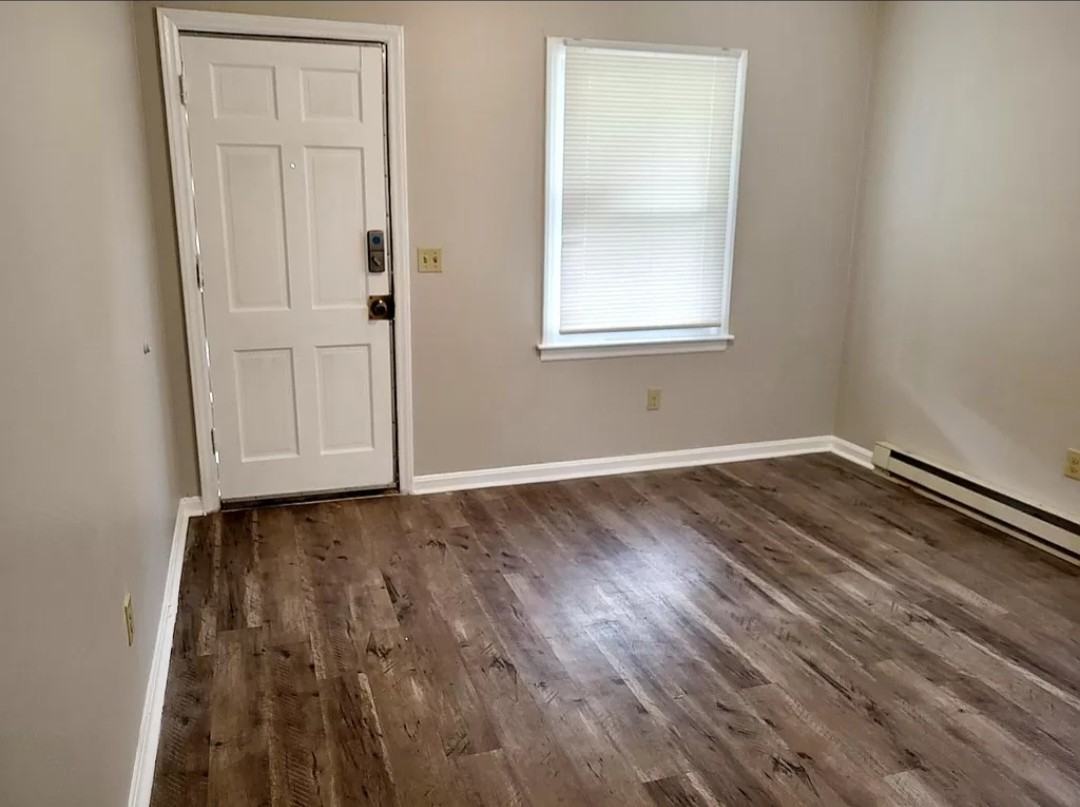 1204 South St #B - Photo 2 of 5