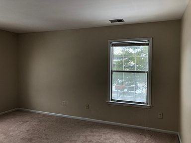 106 Heritage Blvd #1 - Photo 7 of 10