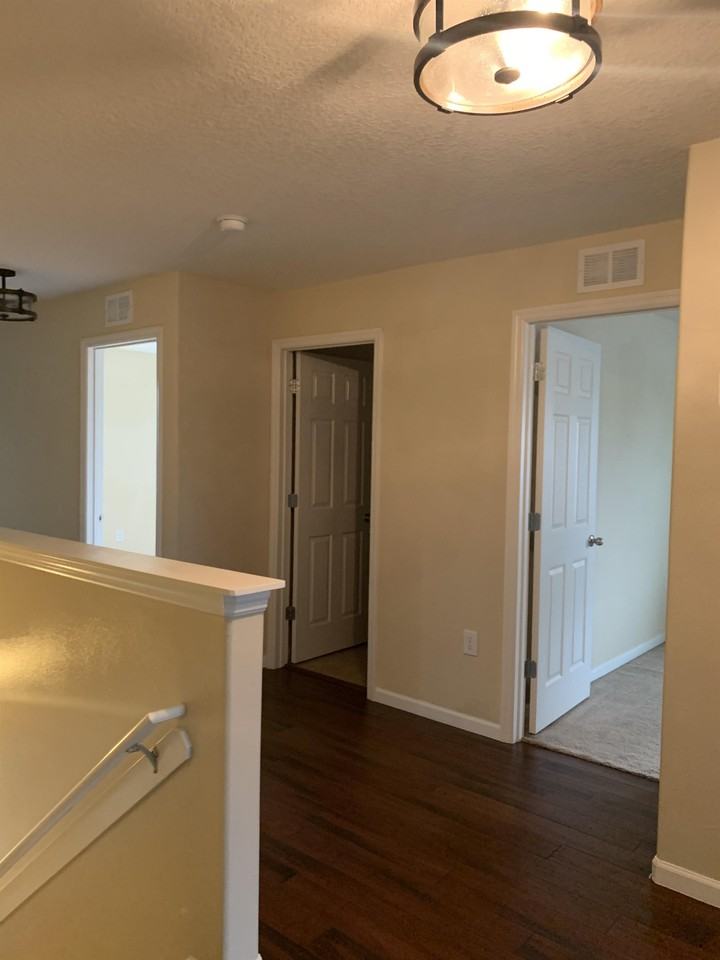 1333 Hailey St - Photo 3 of 14