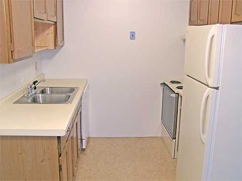 2832 Humboldt Ave S. - Photo 5 of 28