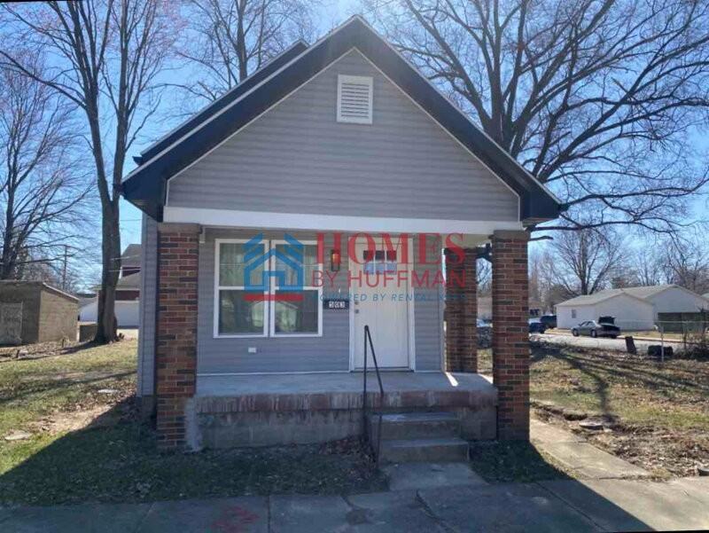 503 Bayard Park Dr - Photo 2 of 14