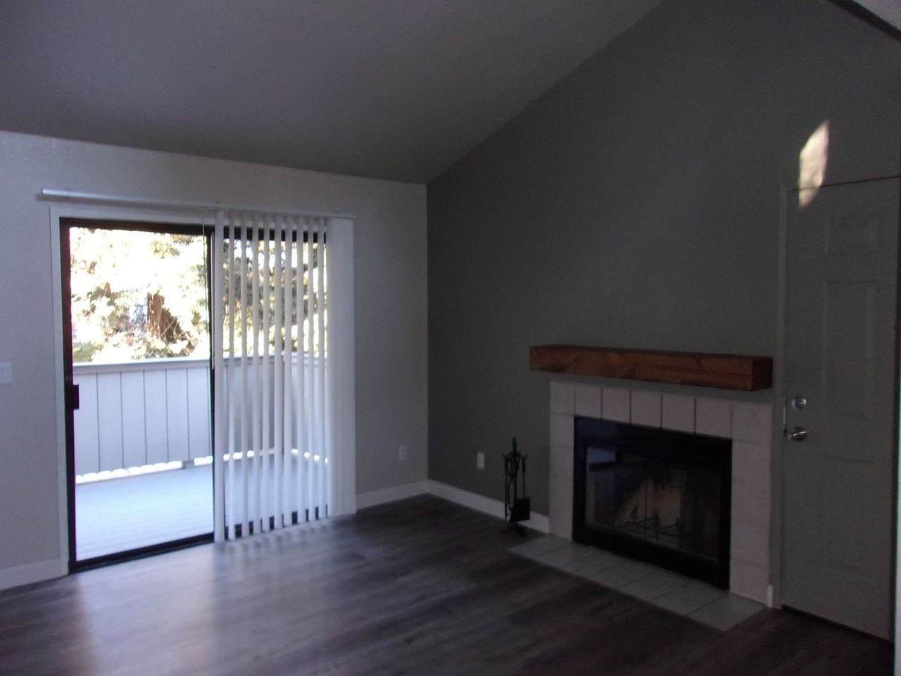 7134 Gloria Dr - Photo 4 of 50