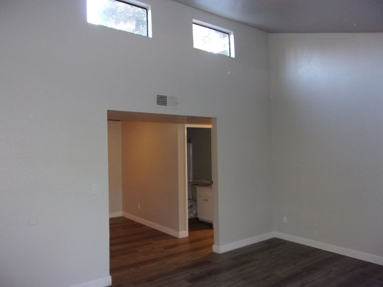 7134 Gloria Dr - Photo 6 of 50