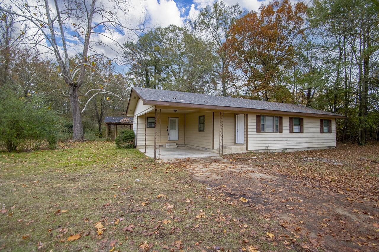 2601 Gattin Rd - Photo 3 of 30
