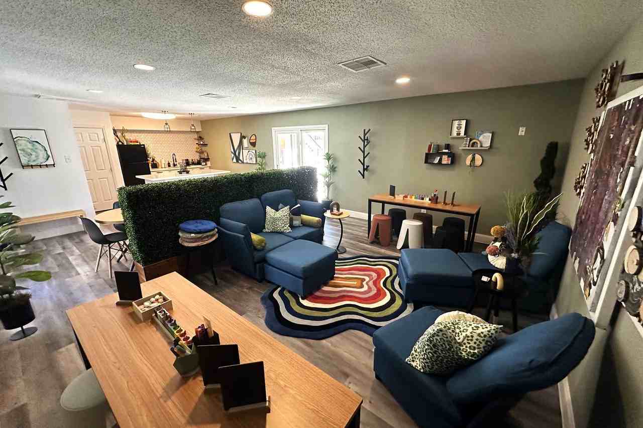 Park on Burke - Photo 2 of 50