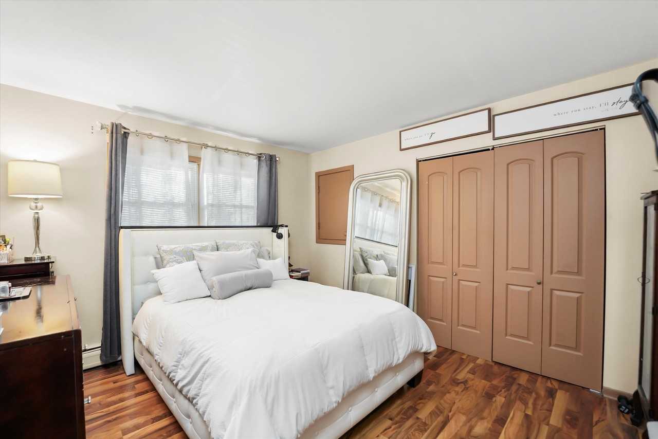 69 E Quincy St #2 - Photo 6 of 23