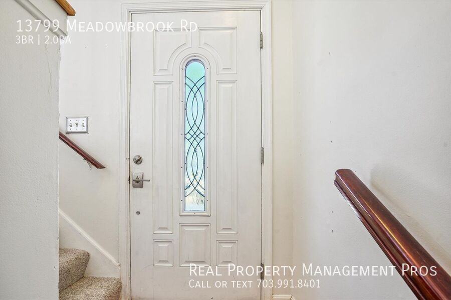 13799 Meadowbrook Rd - Photo 2 of 21