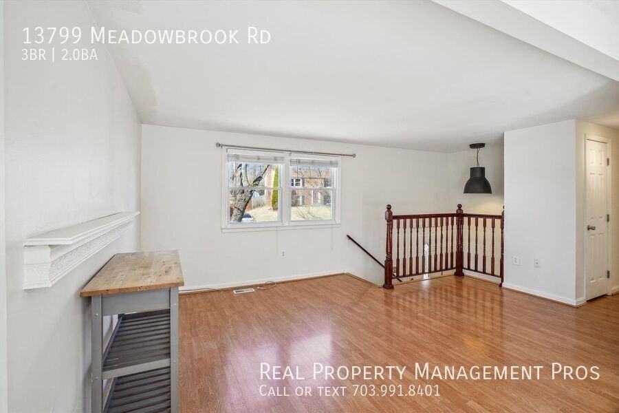 13799 Meadowbrook Rd - Photo 3 of 21