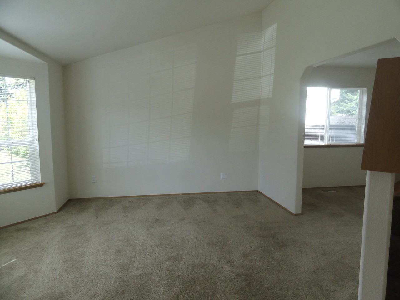 7819 192nd Street Ct E - Photo 2 of 17