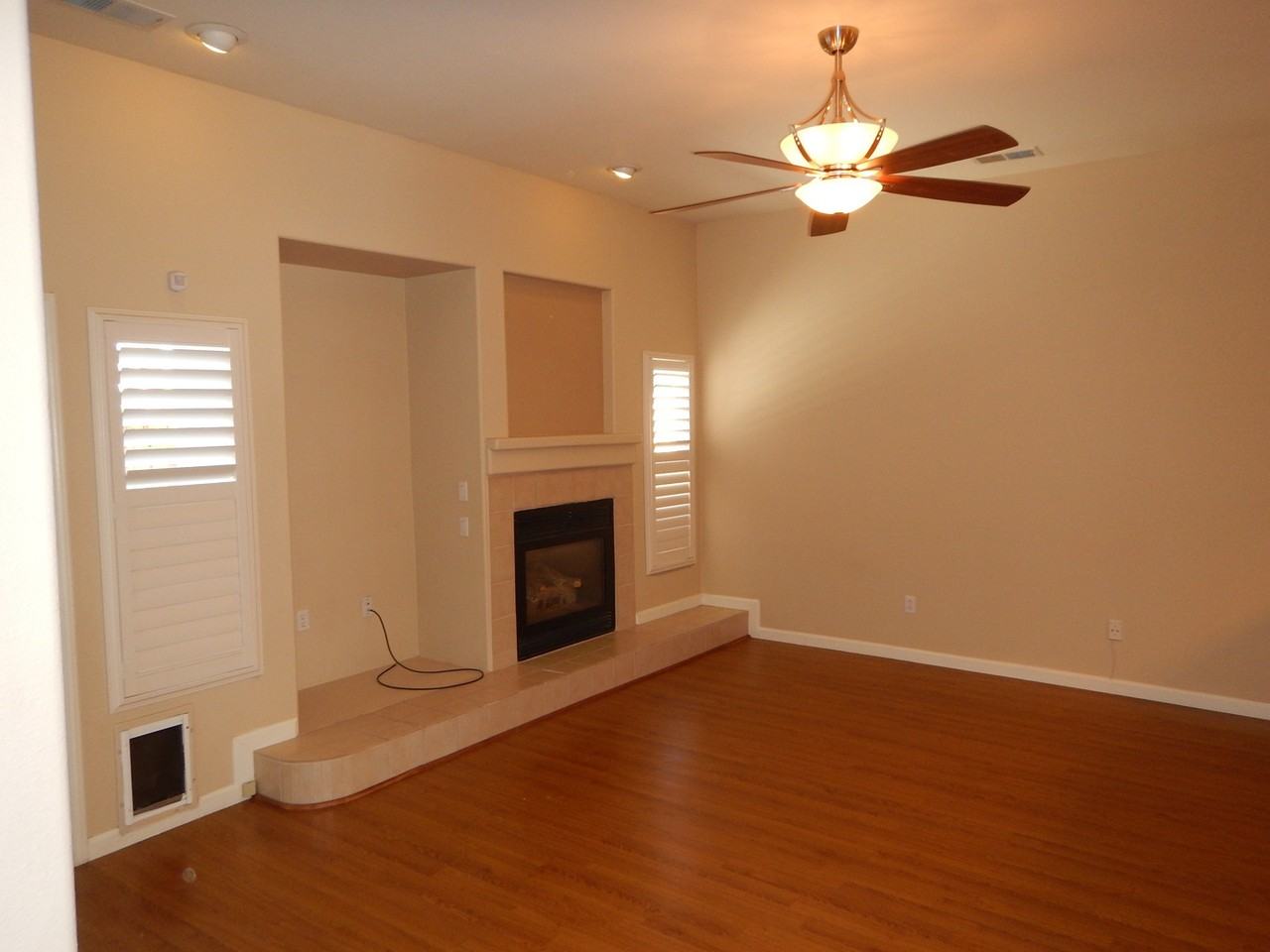 10261 Wolf Ridge Way - Photo 3 of 9