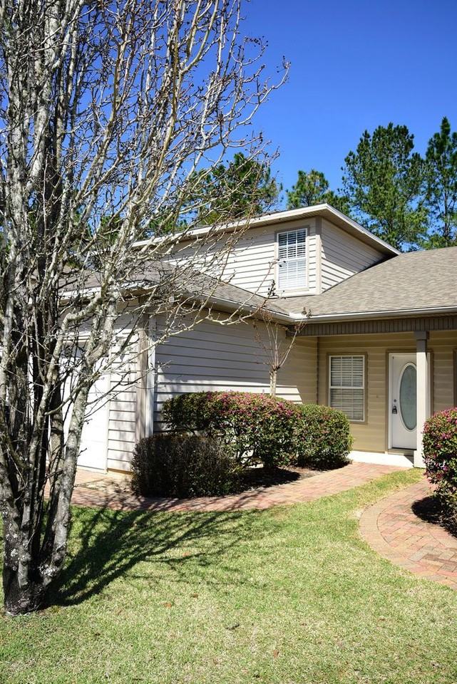 28 Trevor Dr - Photo 2 of 30