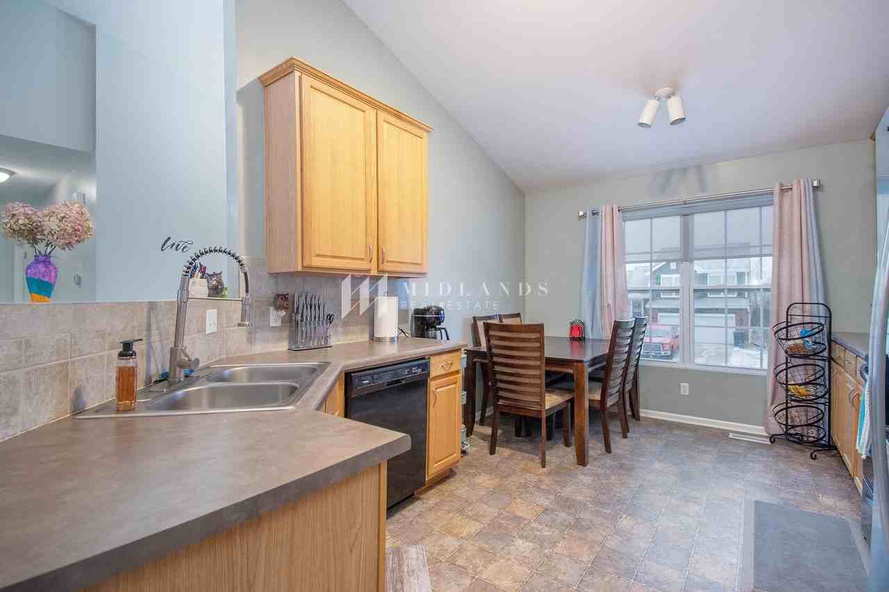 19434 V St - Photo 6 of 18
