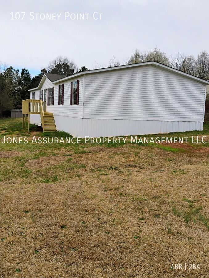 107 Stoney Point Ct - Photo 2 of 13