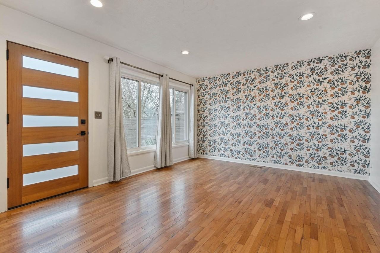 6358 Ne 37th Ave - Photo 4 of 42