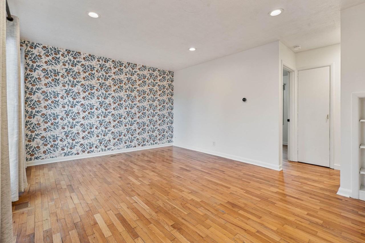 6358 Ne 37th Ave - Photo 5 of 42