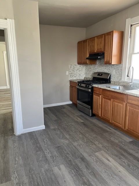 259 Grove St #2 - Photo 3 of 11