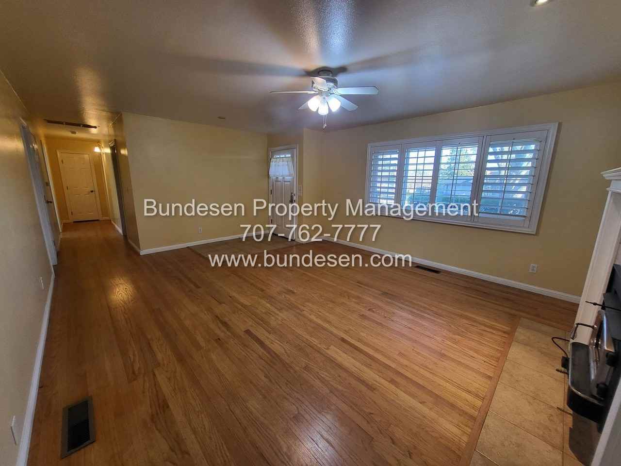 5292 Twig Ct - Photo 3 of 16