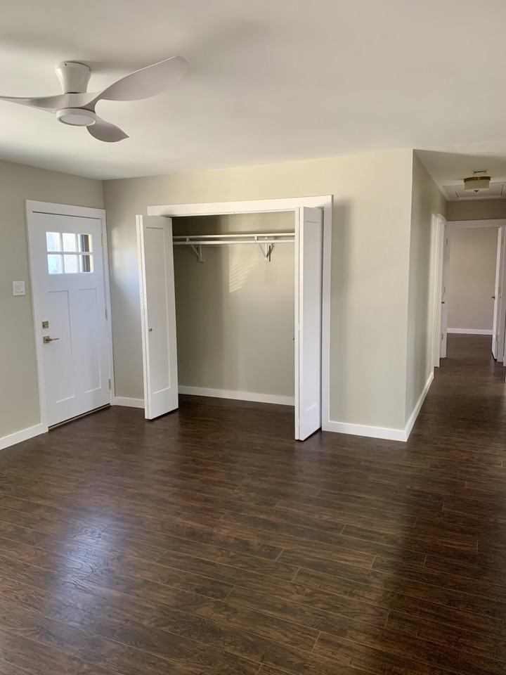 334 Pemberton Blvd #NA - Photo 3 of 18