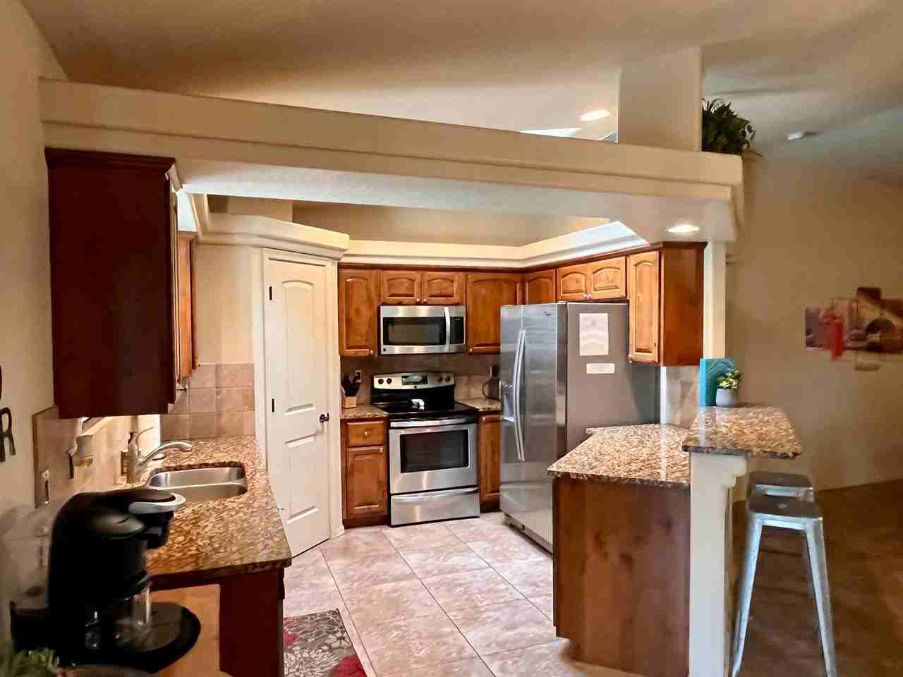 1250 Lake Havasu Ave N - Photo 7 of 41