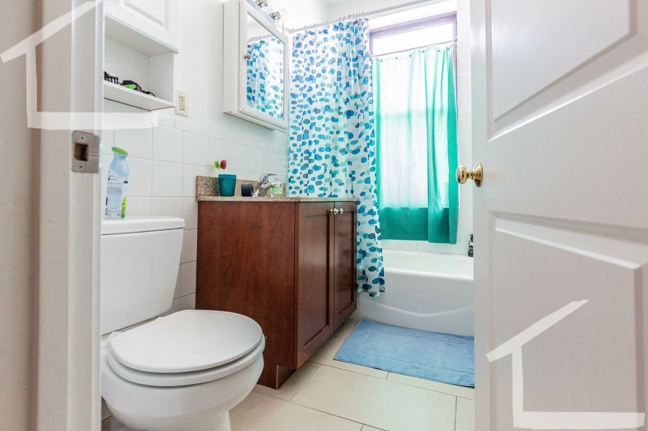 1360 Commonwealth Ave - Photo 2 of 11