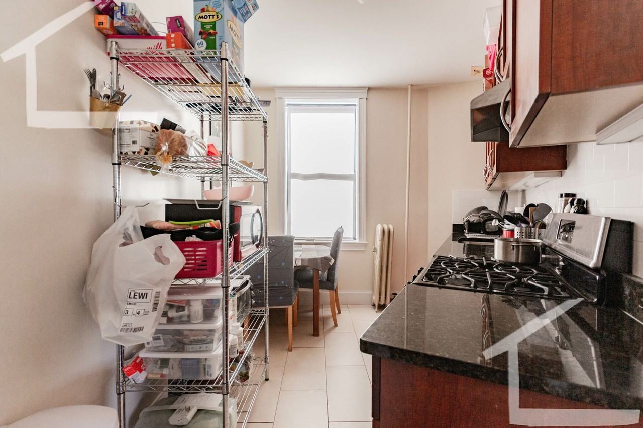 1360 Commonwealth Ave - Photo 7 of 11